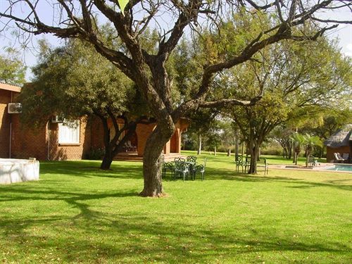 Limpopo Lodge Pietersburg Buitenkant foto